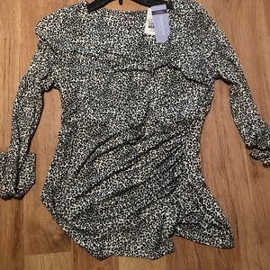 MWT Motherhood Maternity & Nursing Top